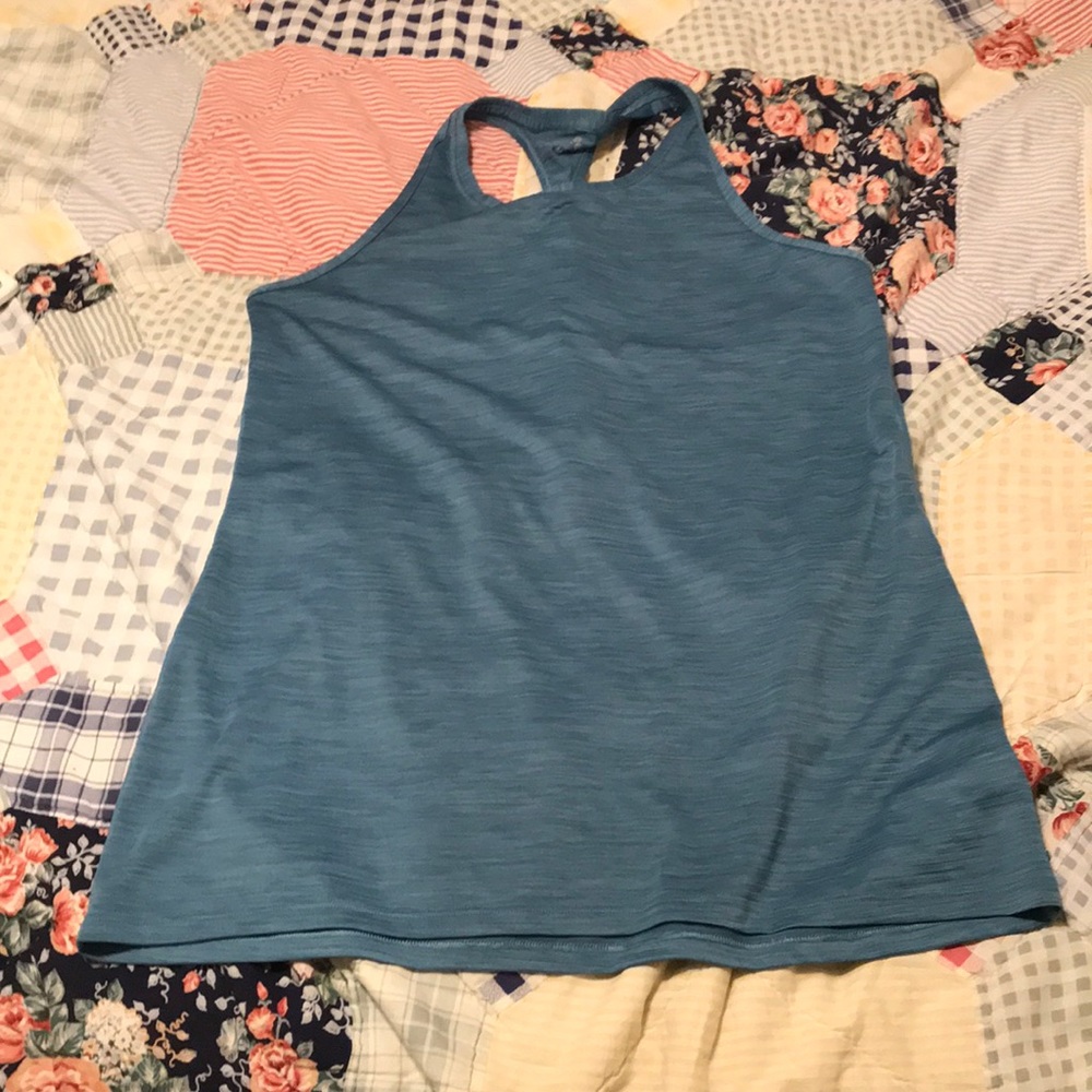 athletic tank top